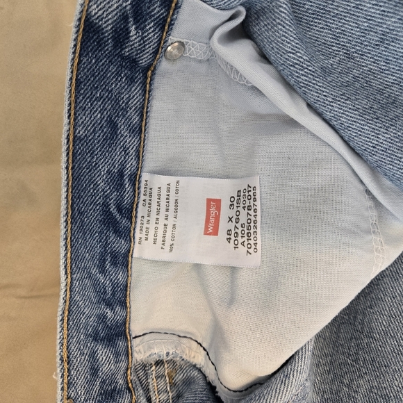 Wrangler Men's Light Blue Relaxed Jeans 46×30 - Picture 4 of 4